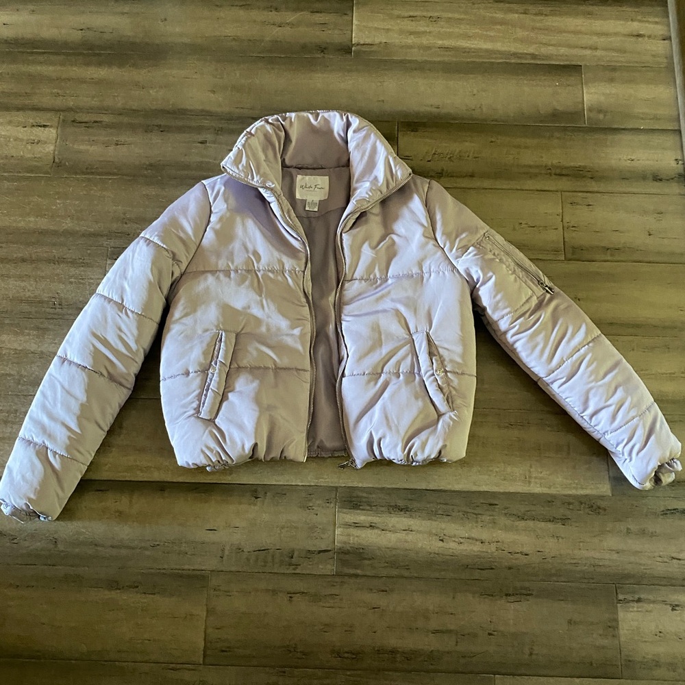 White Fawn polyester lavender colored jacket size Small
